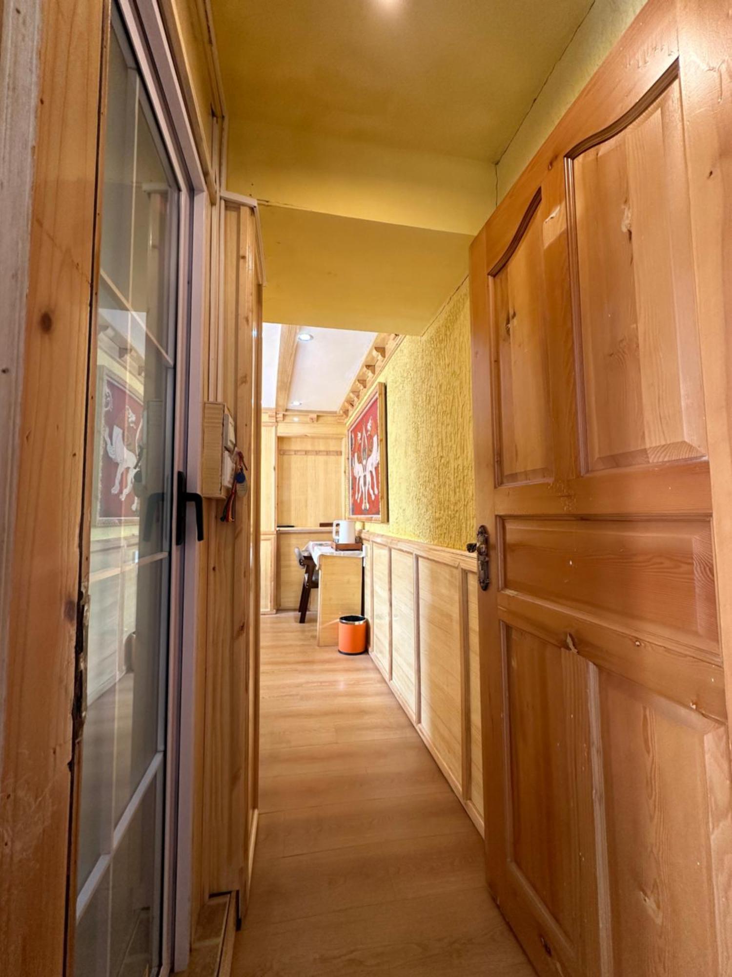 Yi'S Hostel Sangzsila Kültér fotó